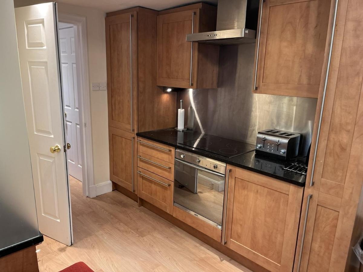 Royal Mile Mansions 2 Bedroom - Edinburgh City Centre Екстер'єр фото